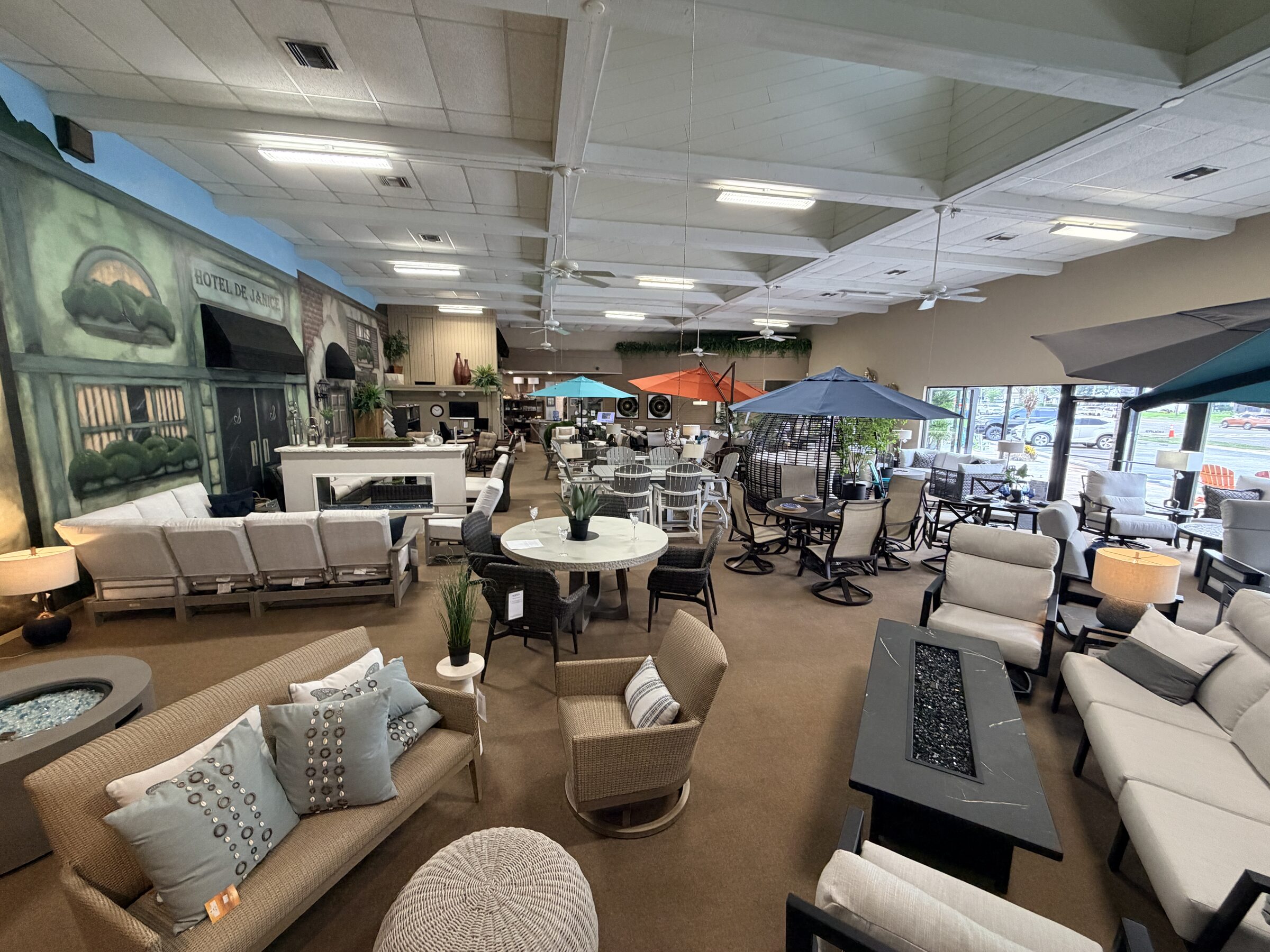 Lounge seating at the Patio Style showroom